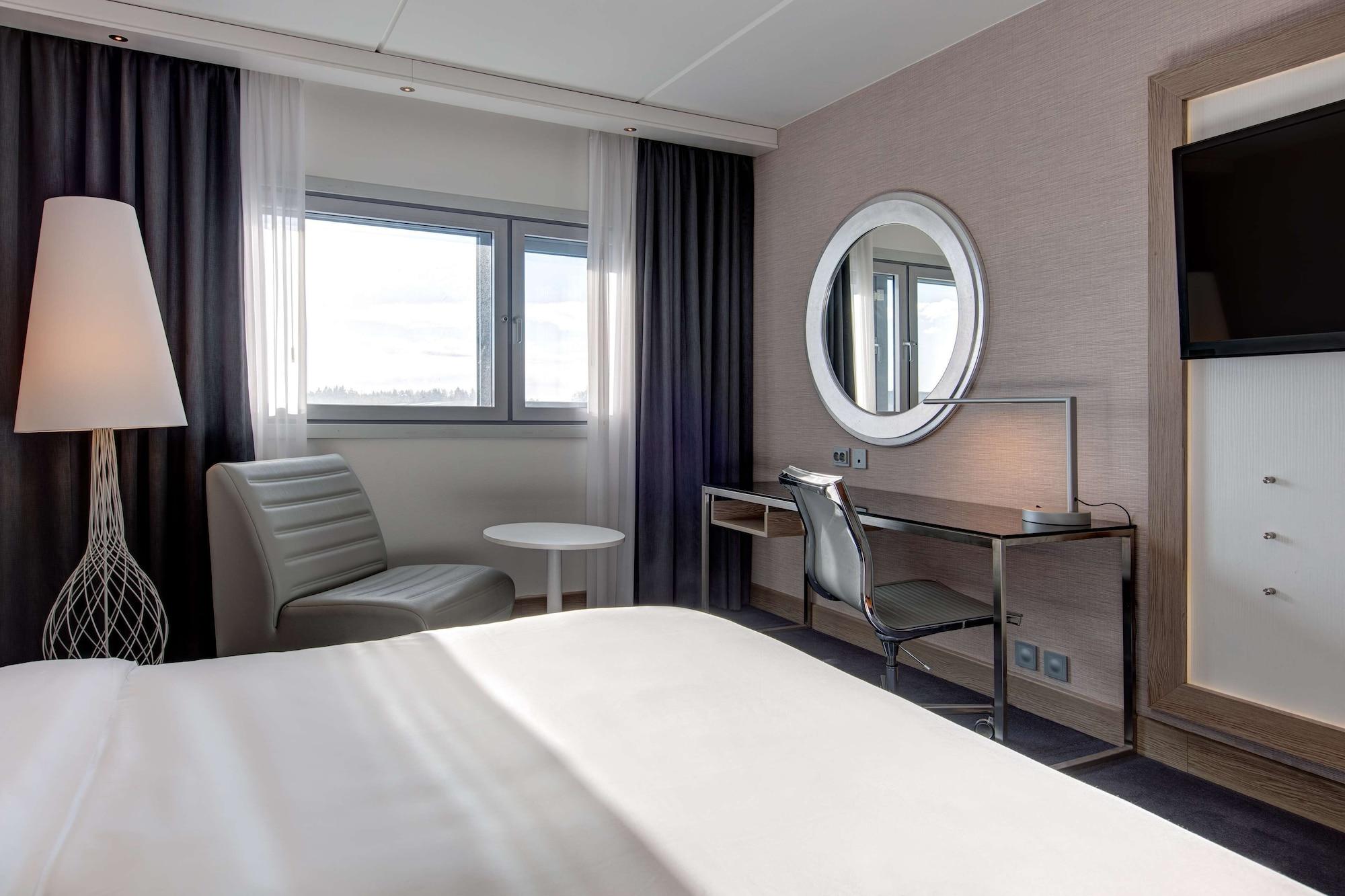 Radisson Blu Airport Hotel, Oslo Отель
