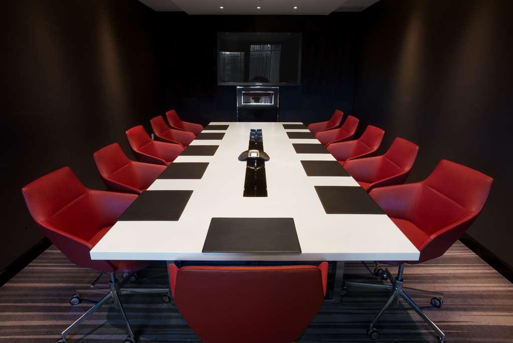 Radisson Blu Airport Hotel, Oslo Hotel Garder