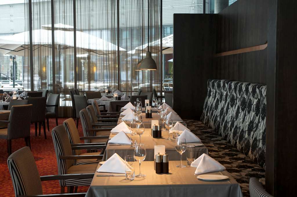 Radisson Blu Airport Hotel, Oslo 4* Garder