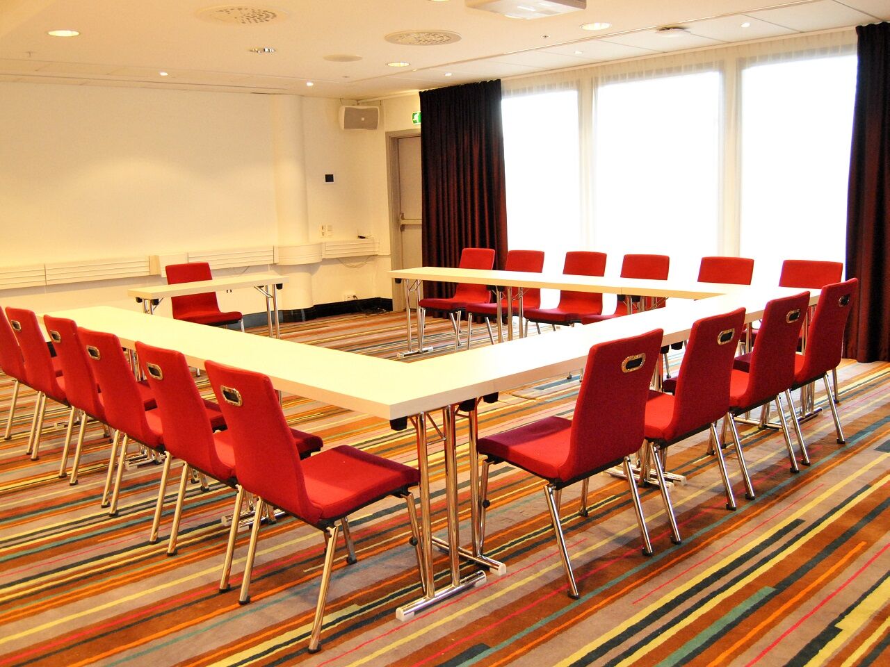 Radisson Blu Airport Hotel, Oslo Отель Гардермуэн