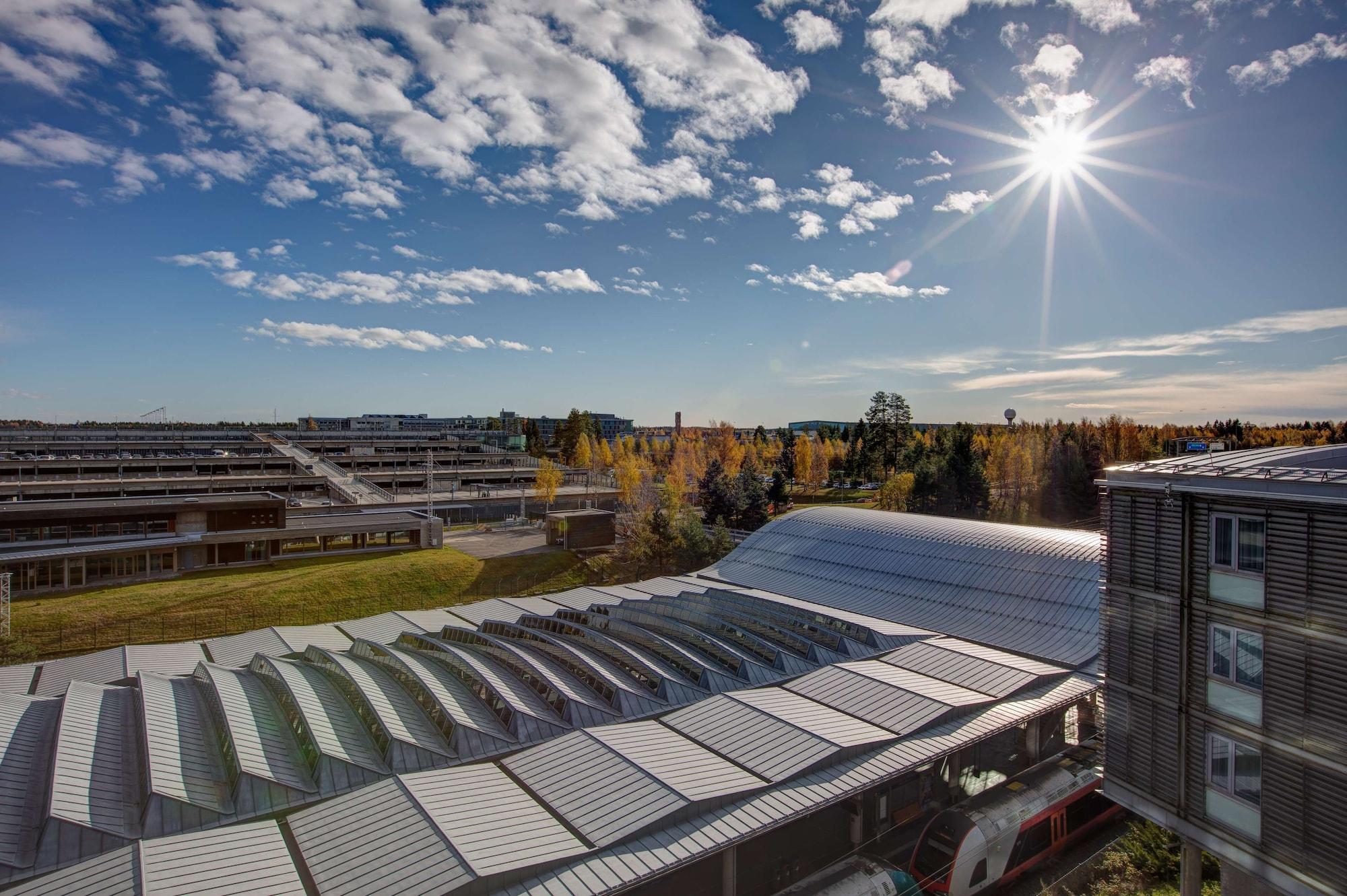 Hotell Radisson Blu Airport Hotel, Oslo 4*